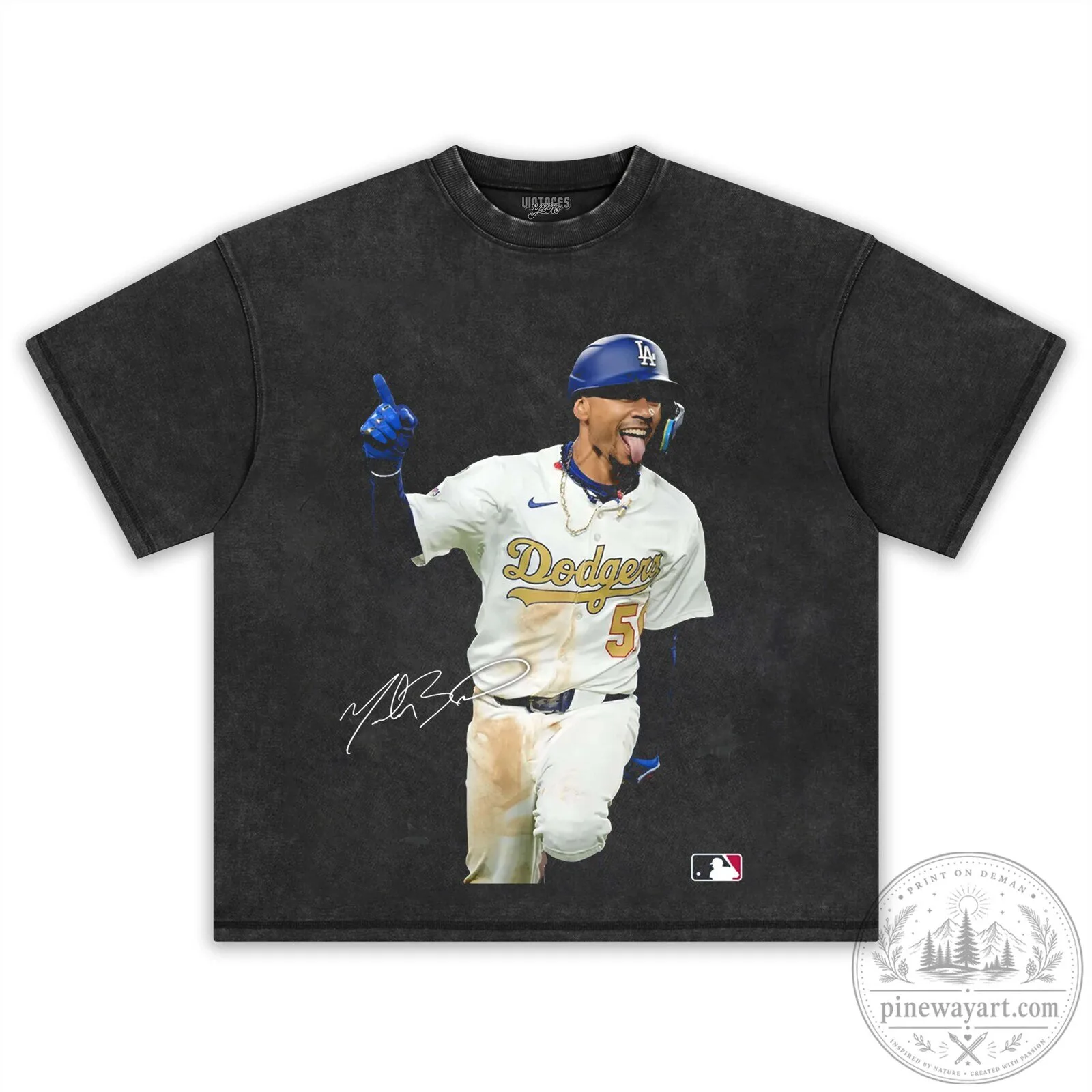 Los Angeles Dodgers Graphic T-Shirt featuring Mookie Betts, Baseball Player 2 Los Angeles Dodgers Graphic T-Shirt featuring Mookie Betts, Baseball Player